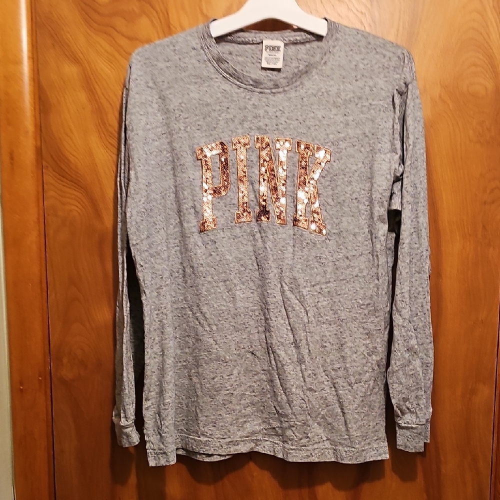 PINK Victoria's Secret Gray Long Sleeve Tee with Sequin Logo